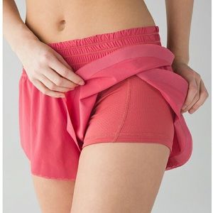Lululemon Free Spirit Split Short (Size 6)